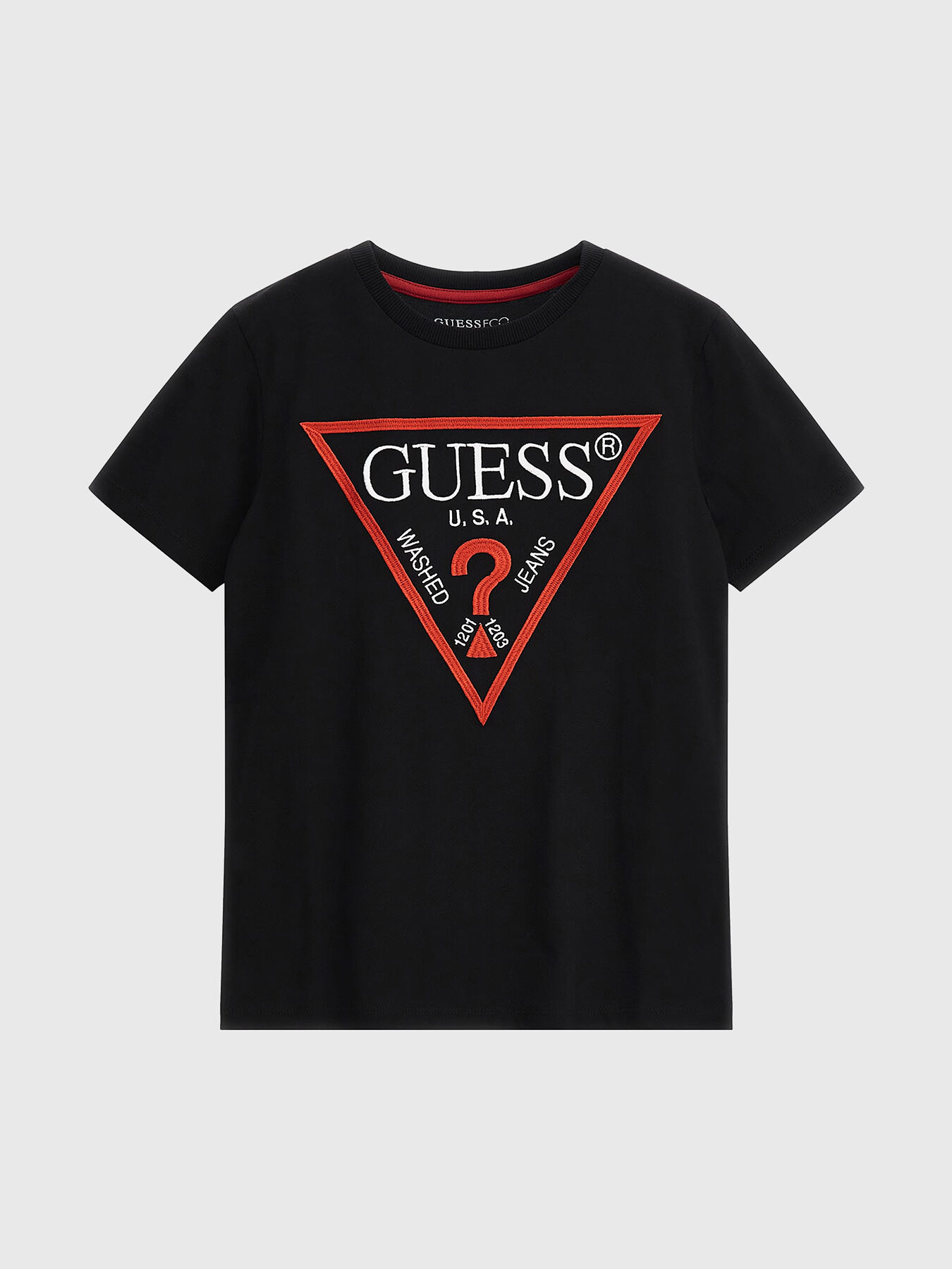Black T shirt with contrasting logo print brand GUESS Globalbrandsstore en