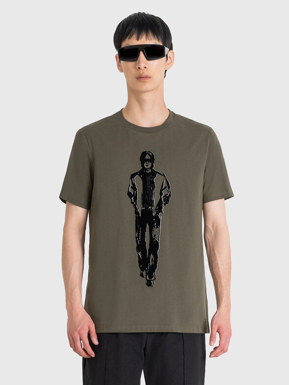 T-shirt with oval neckline and print - 1