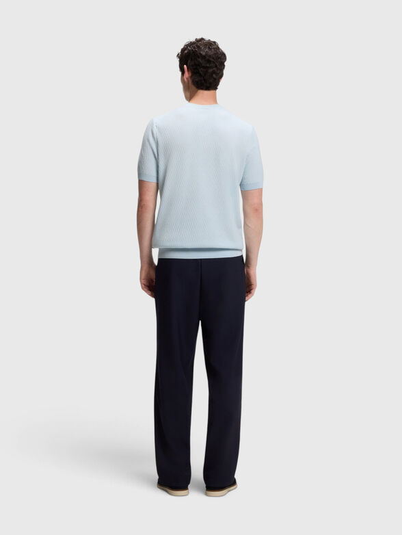 Short-sleeved sweater with knitted structure - 3