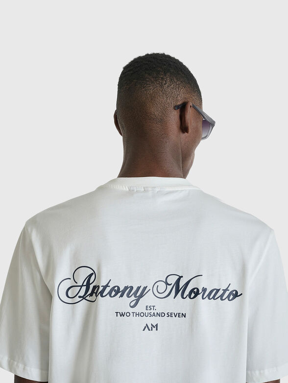 T-shirt with a statement print on the back  - 3