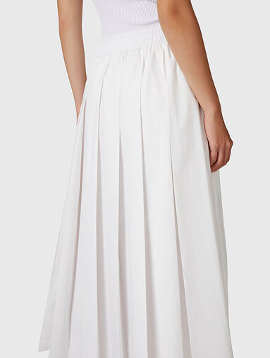 White pleated skirt with art print - 3