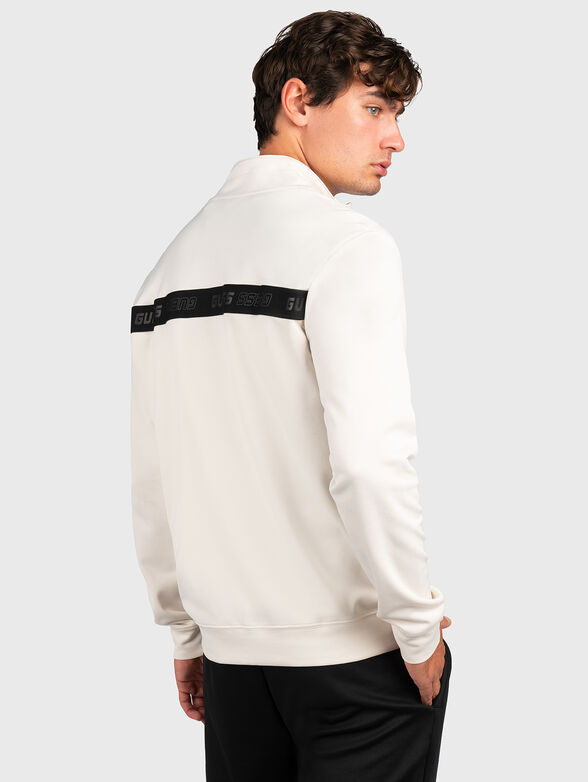 RANDAL sweatshirt with accent pocket - 2