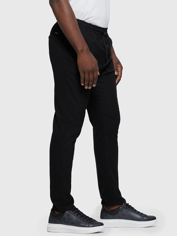 Black trousers - 3