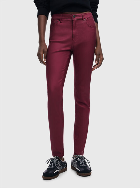 Дънки в цвят бордо - 1