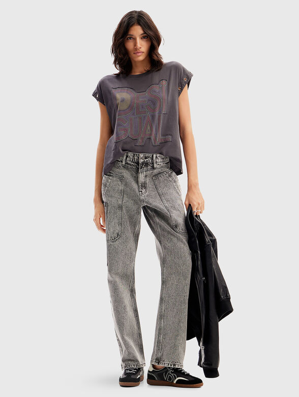 Cotton T-shirt with patch and accent sleeves - 2