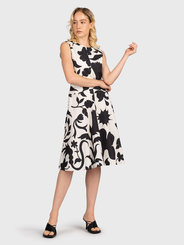 Dress with contrasting floral motifs - 1