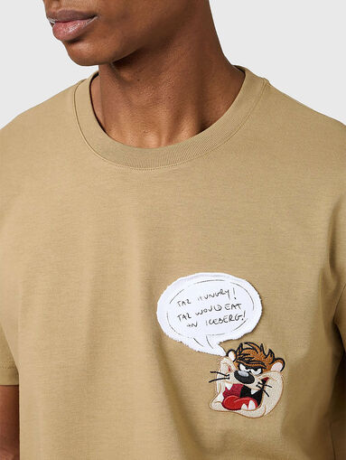 T-shirt with oval neckline and logo - 5