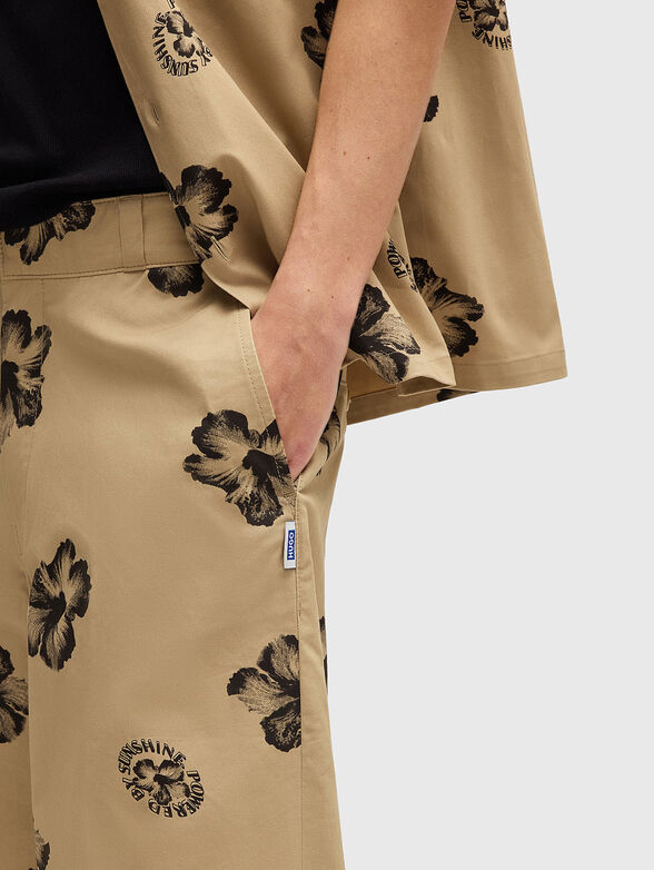 Floral print baggy fit shorts - 3