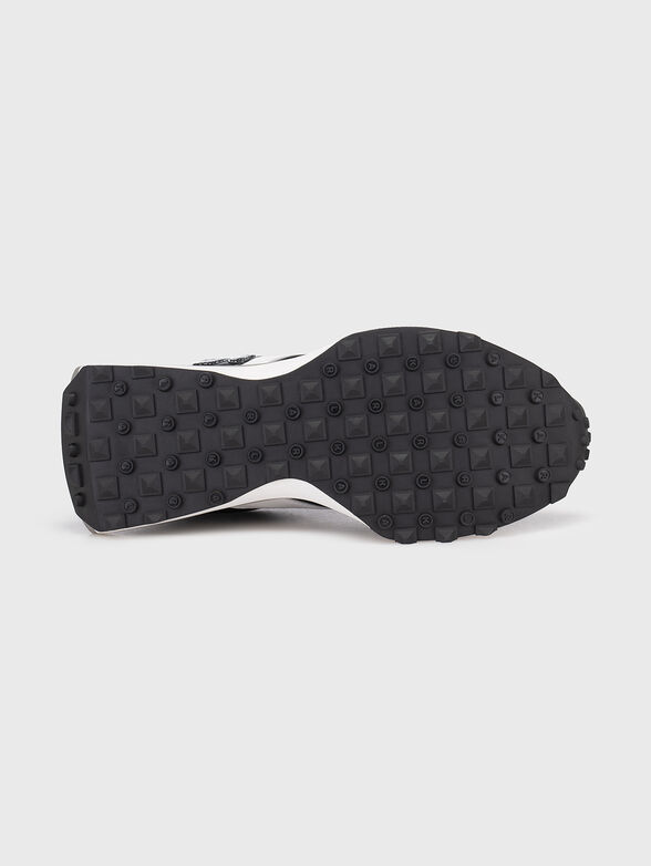 ZONE sports shoes with contrasting details - 5