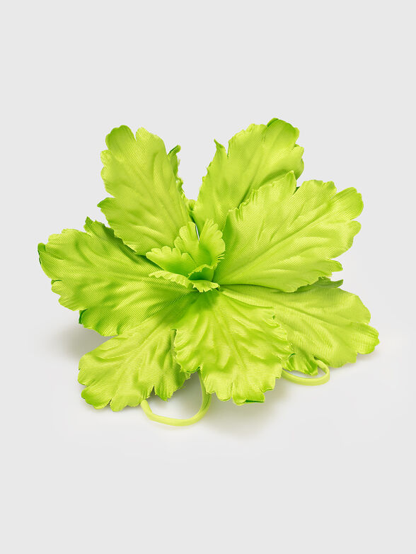 Brooch with flower - 0