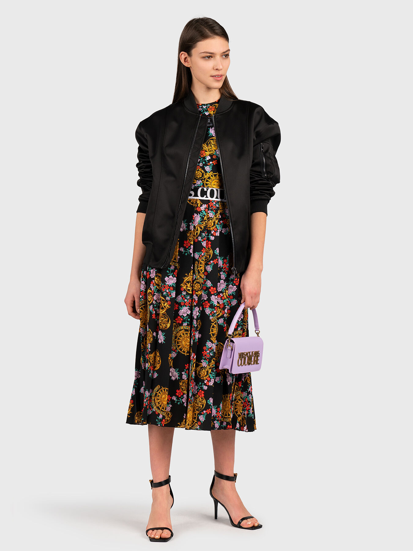 【送料&関税込】Versace Skirt Skirt with floral print brand VERSACE JEANS COUTURE