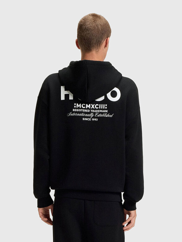 Sweatshirt with hood and zip - 3