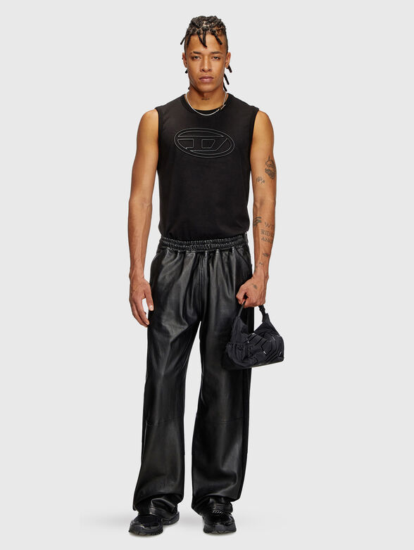 T-BISCO-BIGOVAL black top with logo detail - 2