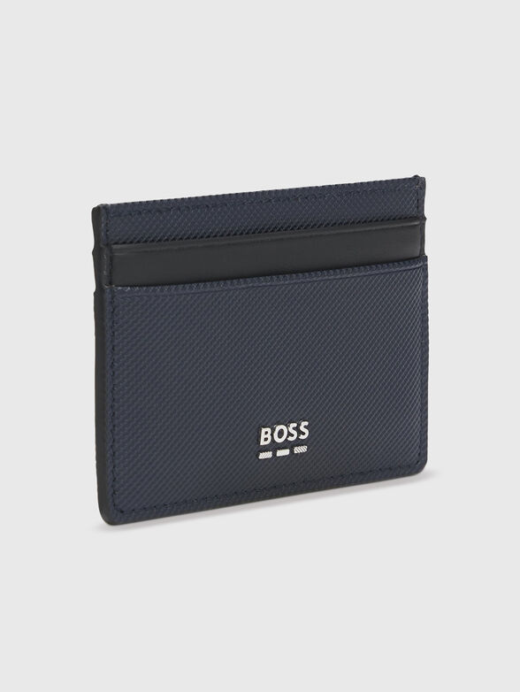 Textured card holder - 3