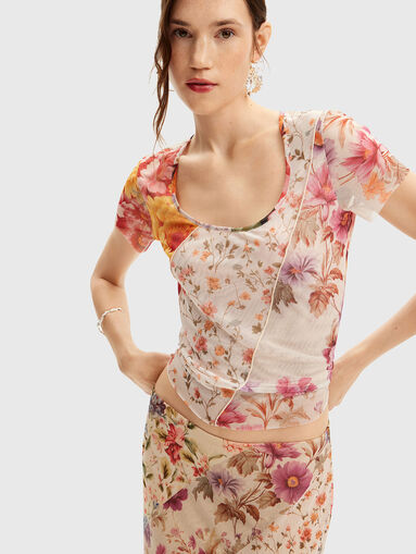 Short sleeve blouse with floral print - 5
