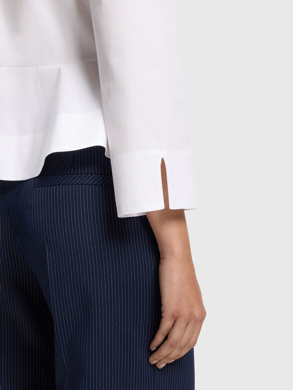 Cotton blouse with a peplum - 4