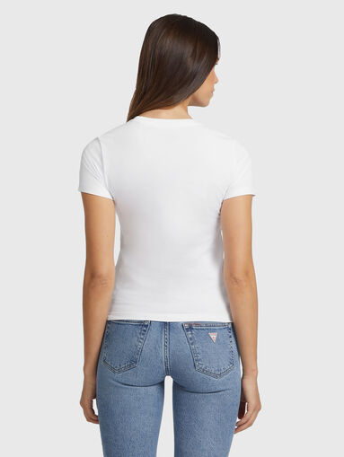 T-shirt with oval neckline - 3