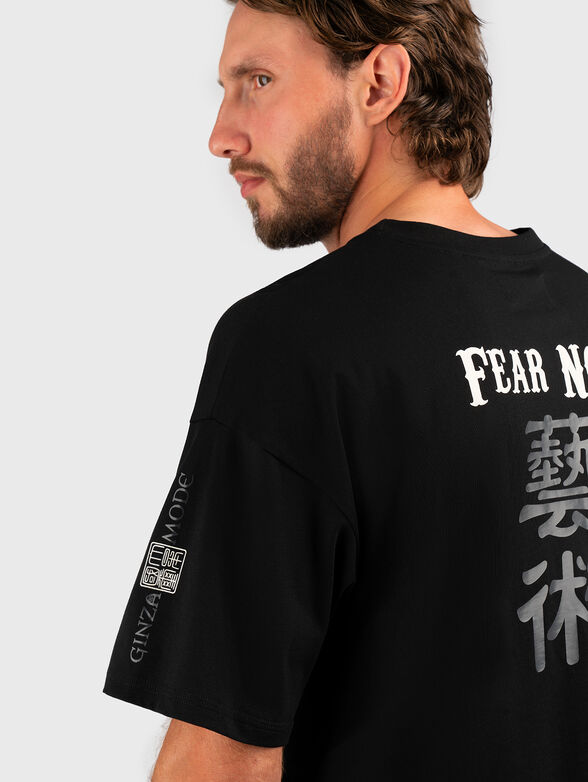 Oversized T-shirt with contrast print - 3