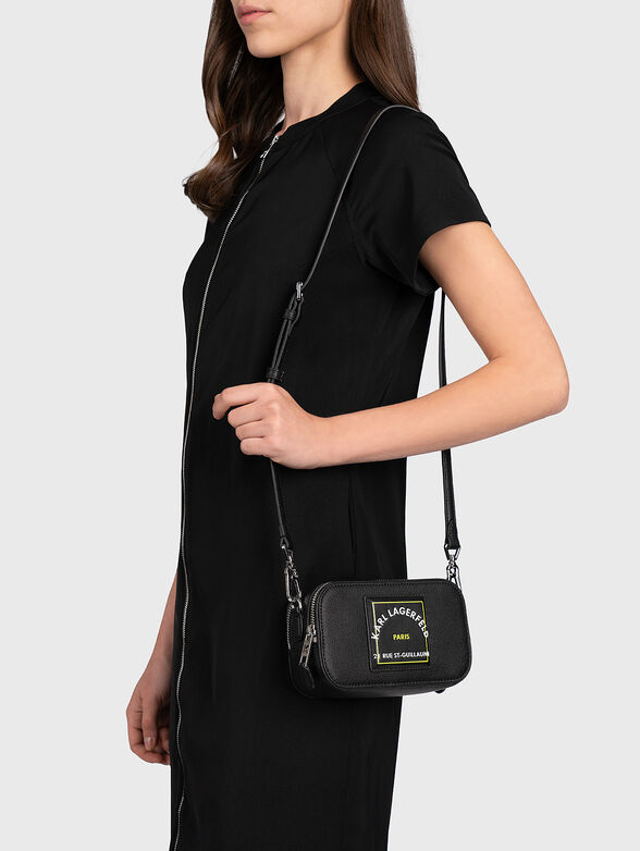 Crossbody bag with granular texture - 6