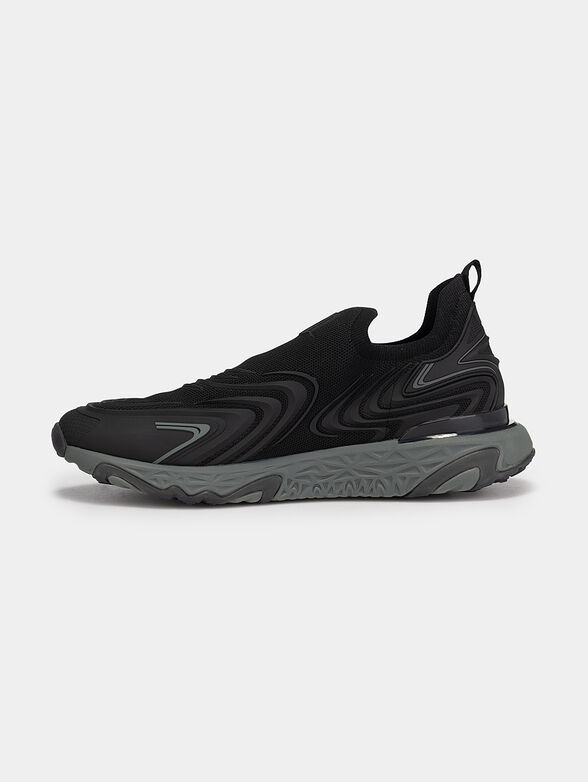 BLAZE PYRO sports shoes in black color - 4