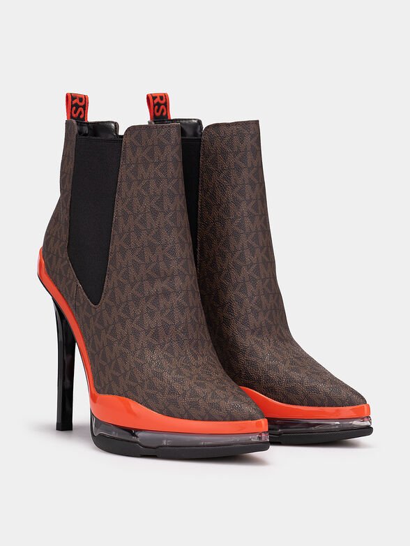 Ankle boots with logo print - 2