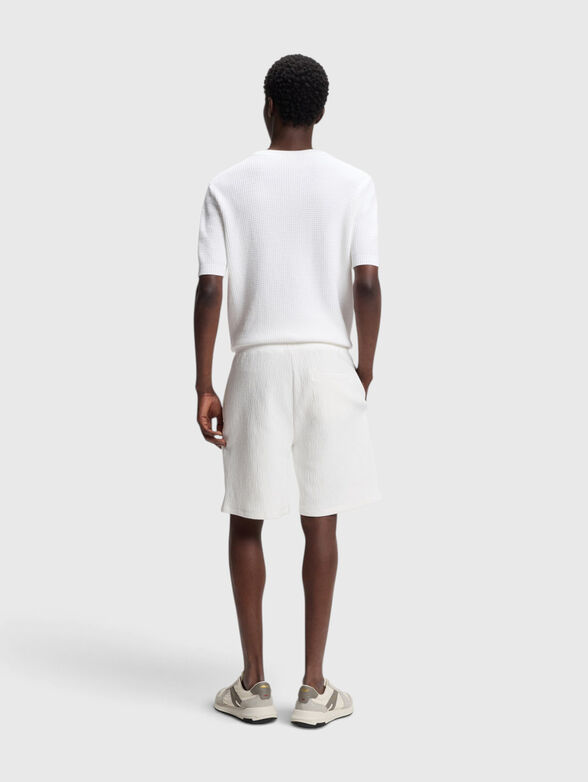 Cotton shorts with creased effect - 2
