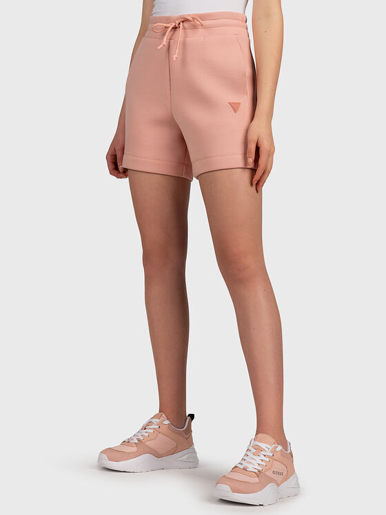Спортни къси панталони ELLY в розов цвят - 1