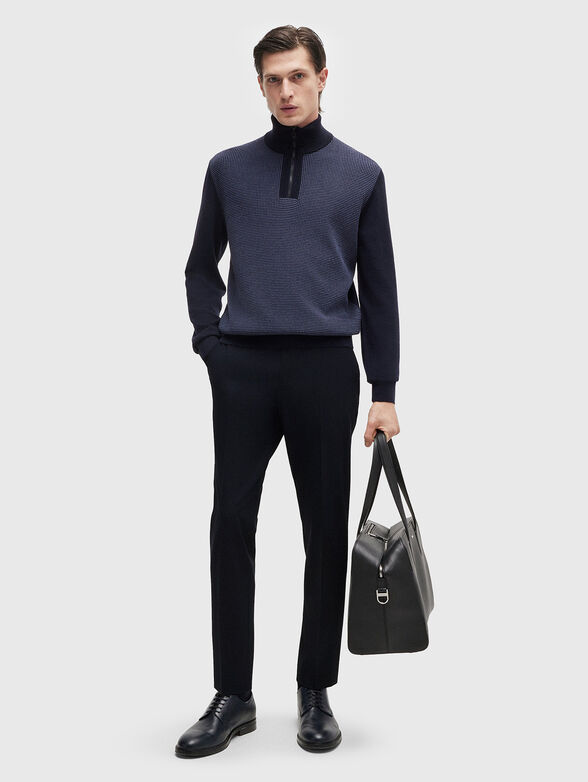 Trousers with crease in dark blue colour - 4