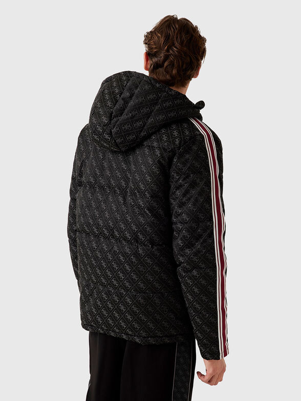 Quilted jacket with contrasting piping - 3