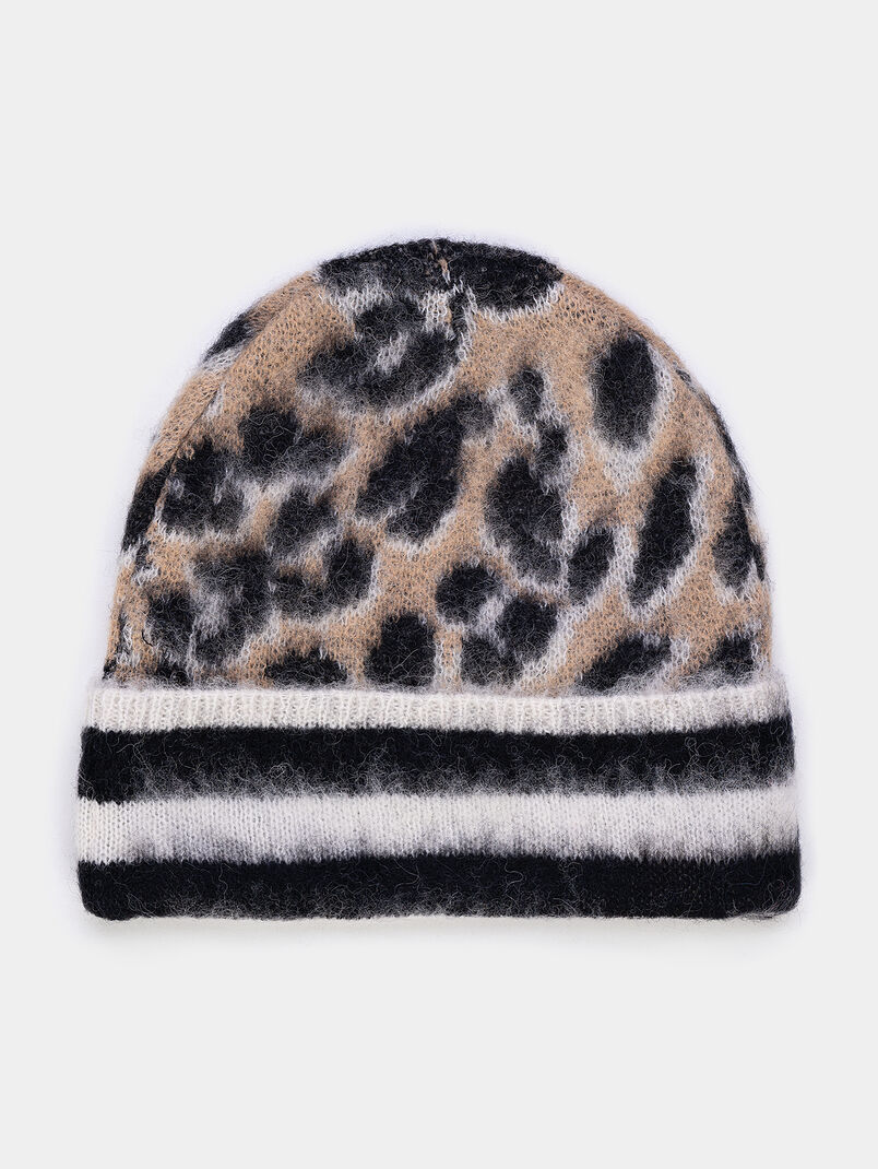Hat with animal print - 3
