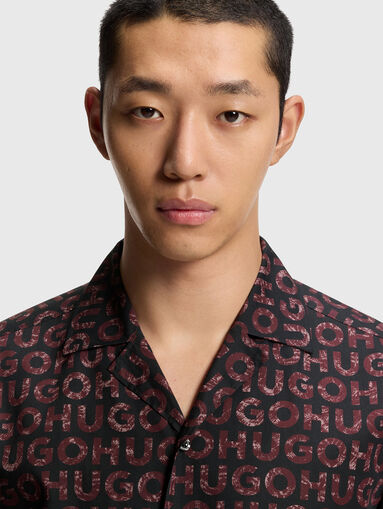 Short sleeved shirt with monogram logo print - 4