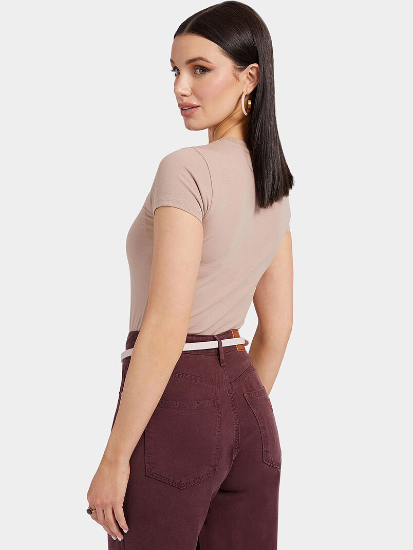 T-shirt in beige color with rhinestone logo - 3