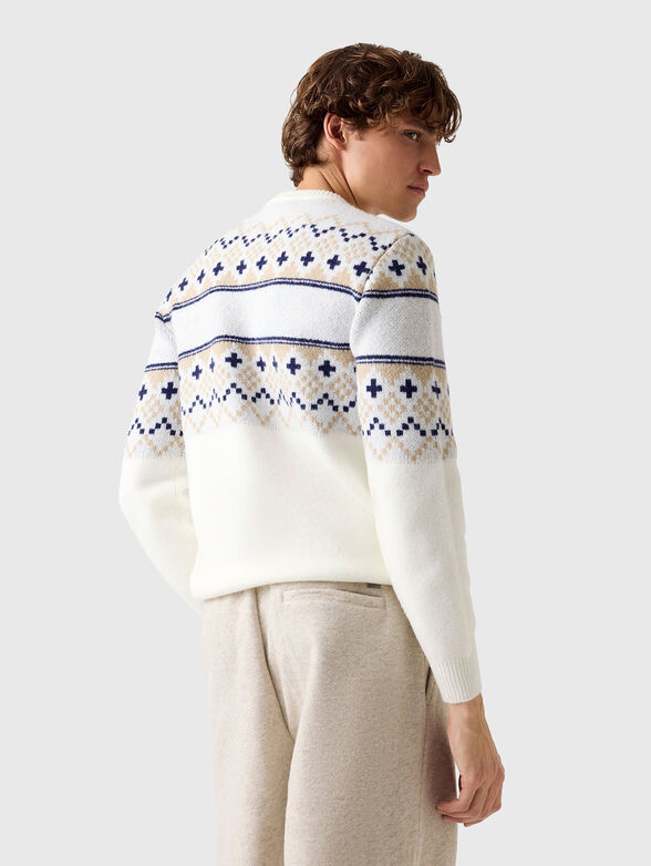 Jacquard sweater with oval neck - 3