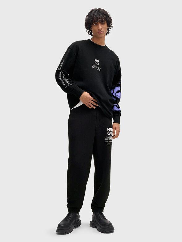 Sweatshirt with print - 2