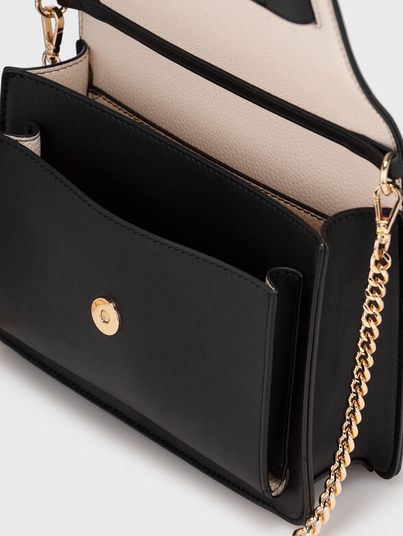 Crossbody bag with golden details - 6