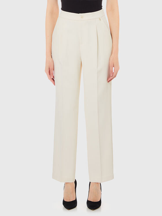 Панталон в цвят екрю - 1