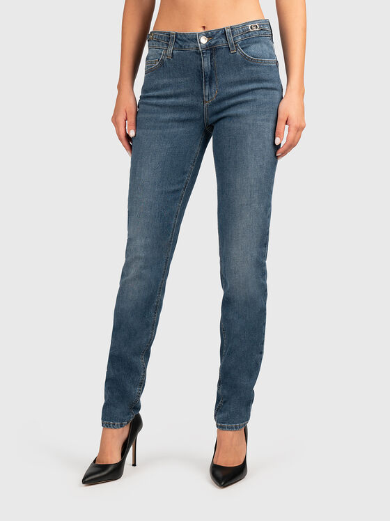 Jeans with logo accents at the waist - 1