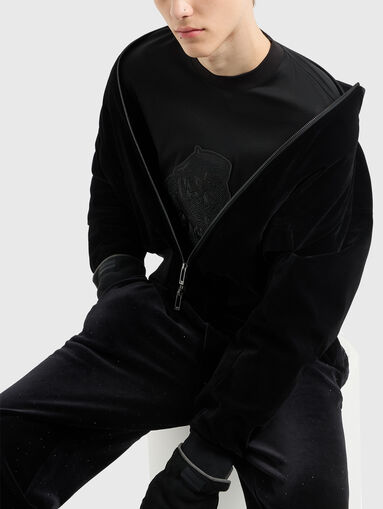 T-shirt with embroidery and rhinestones  - 4