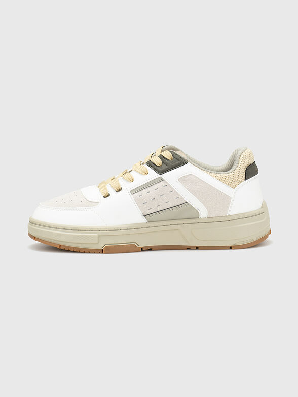 Sports shoes with logo detail - 4