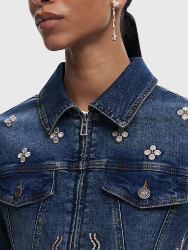 Embroidered denim jacket - 4