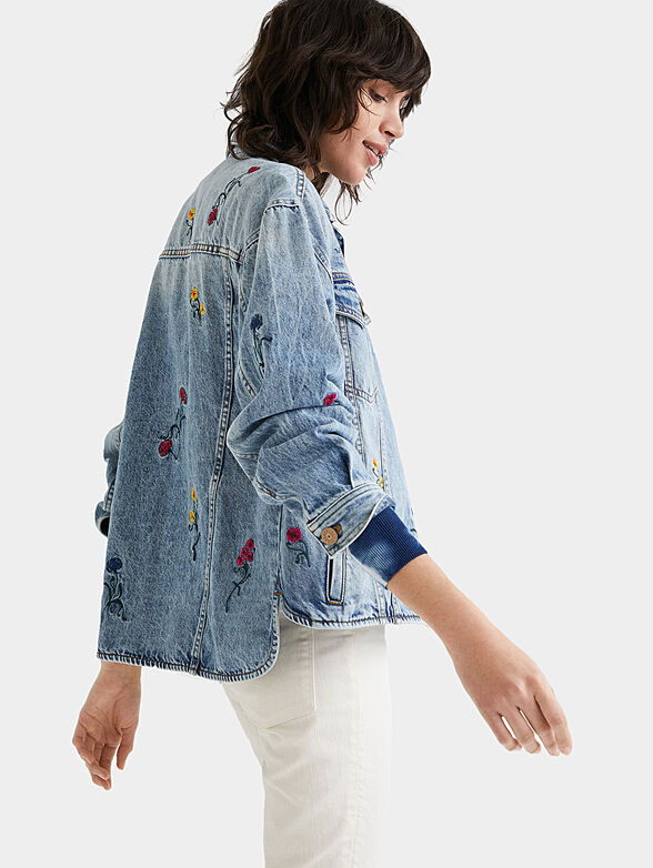 Asymmetrical denim jacket with floral details - 4