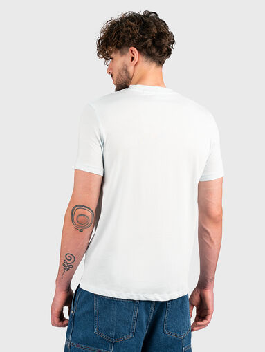 Blue t-shirt with embossed logo - 3