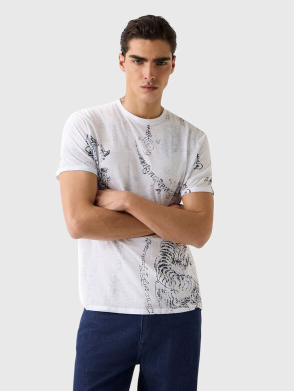T-shirt with contrasting print - 1