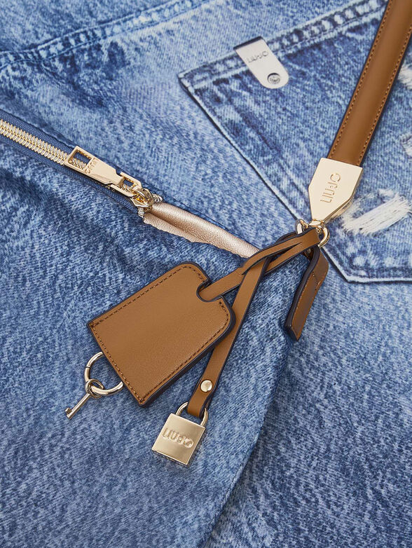 Denim-effect hobo bag - 5