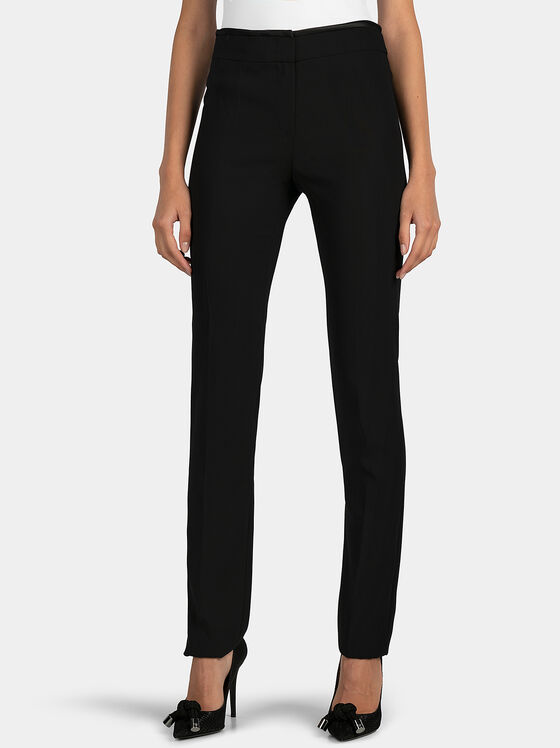 Cigarette cut trousers in black color - 1