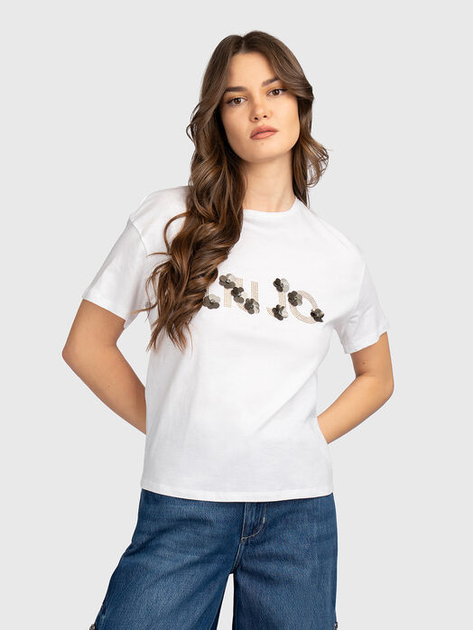 Cotton T-shirt with floral motifs