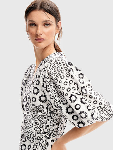 Puff sleeve blouse - 5