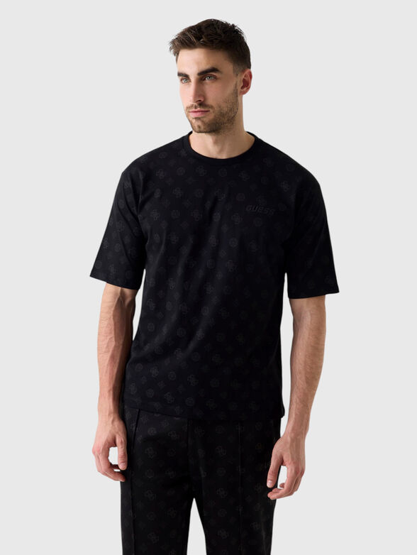 Cotton T-shirt with a round neckline - 1