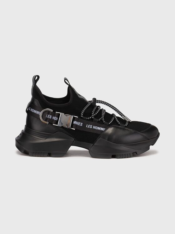 Черни спортни обувки с метални детайли - 1