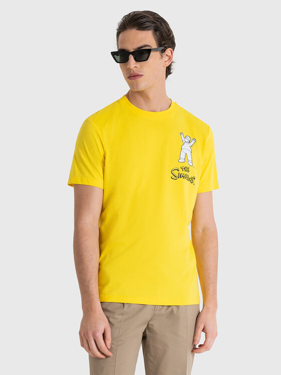 Тениска с  контрастен принт в жълто  - 1